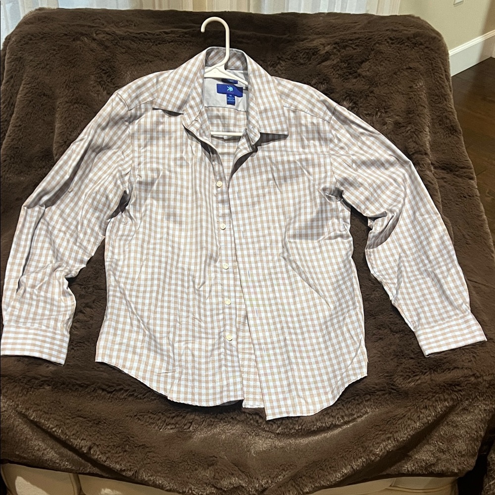 Bundle deal of 3 button up plaid dress shirts - Medium